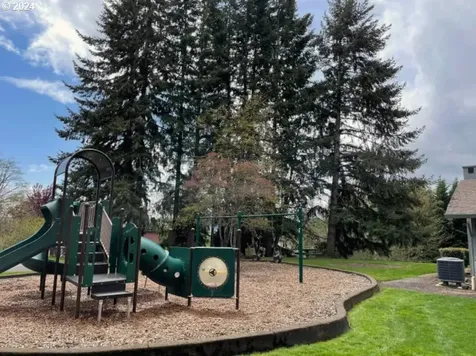 748 53rd Street Washougal WA 98671