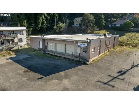 665 Hemlock Avenue Coos Bay OR 97420