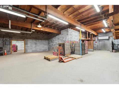 665 Hemlock Avenue Coos Bay OR 97420