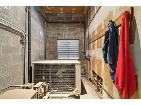 665 Hemlock Avenue Coos Bay OR 97420