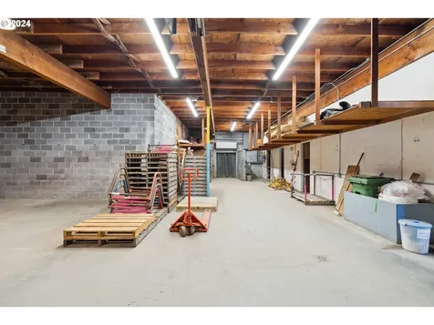 665 Hemlock Avenue Coos Bay OR 97420