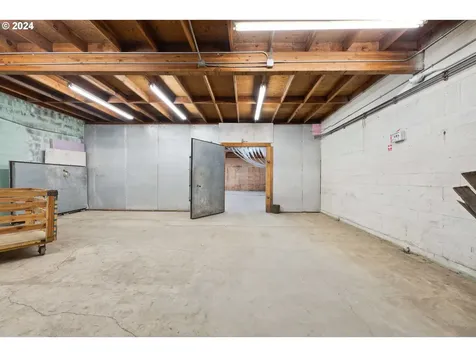 665 Hemlock Avenue Coos Bay OR 97420