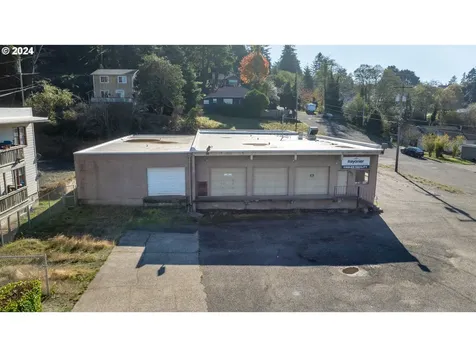 665 Hemlock Avenue Coos Bay OR 97420