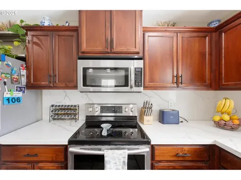 158 Leif Drive Kelso WA 98626