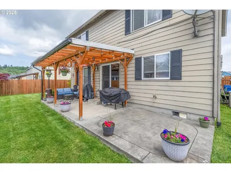 158 Leif Drive Kelso WA 98626