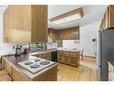 23400 E Bailey Road Rhododendron OR 97049