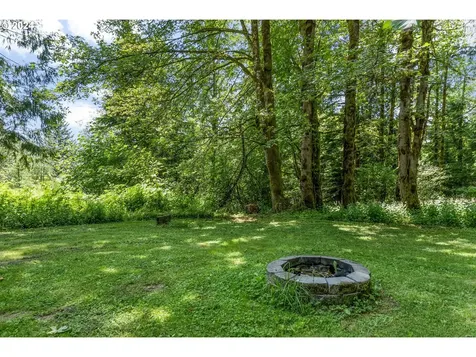 23400 E Bailey Road Rhododendron OR 97049