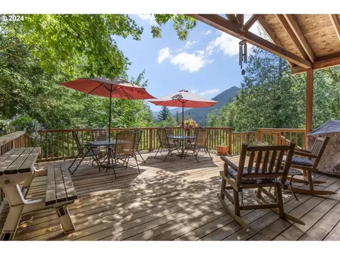 23400 E Bailey Road Rhododendron OR 97049