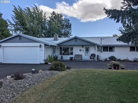 62264 Sporting Lane La Grande OR 97850