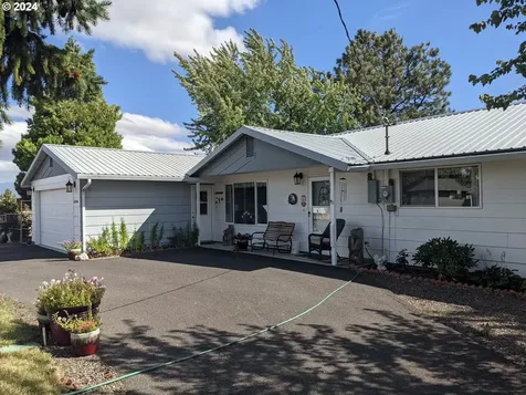 62264 Sporting Lane La Grande OR 97850