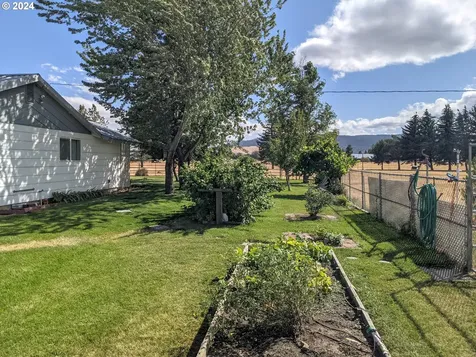 62264 Sporting Lane La Grande OR 97850