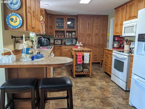 62264 Sporting Lane La Grande OR 97850