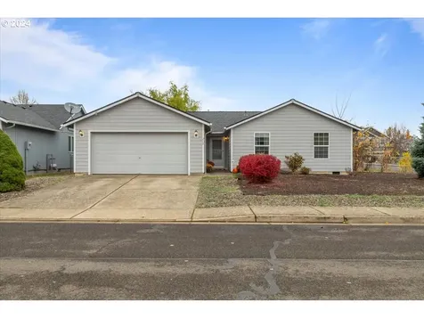 212 NW Bonanza Avenue Dallas OR 97338