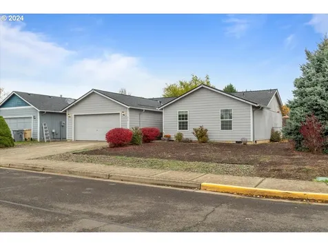 212 NW Bonanza Avenue Dallas OR 97338