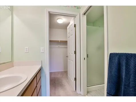 212 NW Bonanza Avenue Dallas OR 97338