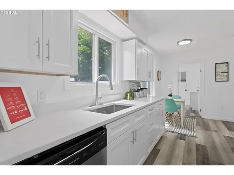 760 G Street Washougal WA 98671
