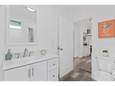 760 G Street Washougal WA 98671