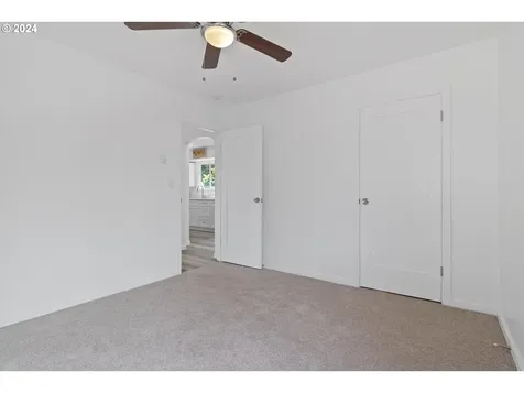 760 G Street Washougal WA 98671