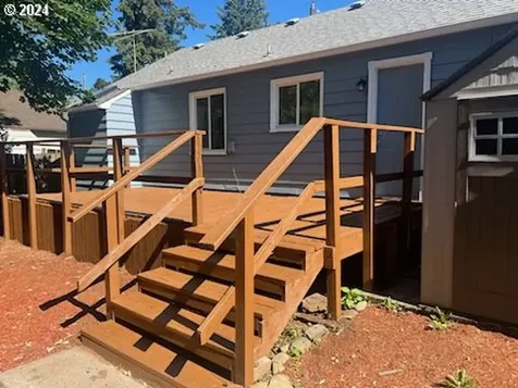 760 G Street Washougal WA 98671
