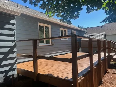 760 G Street Washougal WA 98671