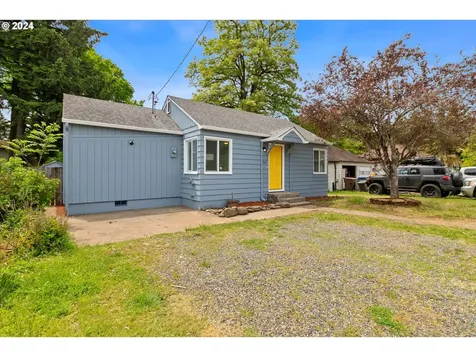 760 G Street Washougal WA 98671