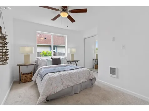 760 G Street Washougal WA 98671
