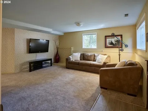 1624 Se Manor Avenue Vancouver WA 98683