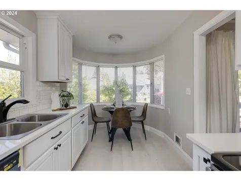 4223 Ne 76th Avenue Portland OR 97218