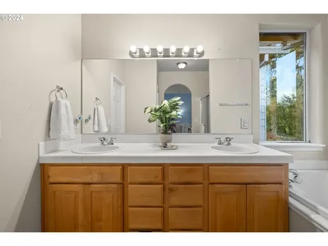 3785 Wild Rose Loop West Linn OR 97068