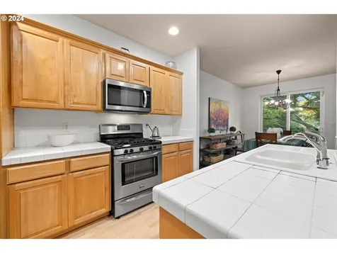 3785 Wild Rose Loop West Linn OR 97068