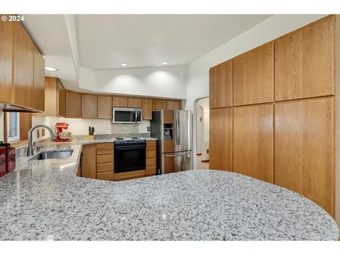1818 Minnesota Street The Dalles OR 97058
