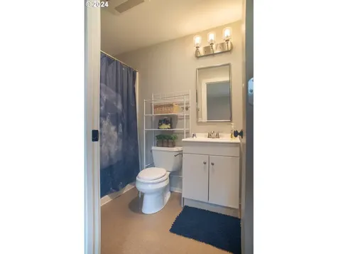 521 W Collins Street Goldendale WA 98620