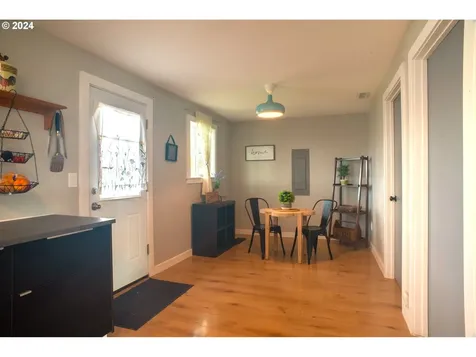 521 W Collins Street Goldendale WA 98620