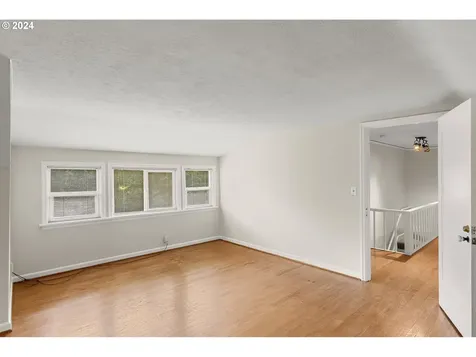 6616 Sw Canyon Lane Portland OR 97225