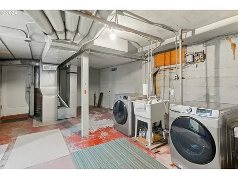 6616 Sw Canyon Lane Portland OR 97225