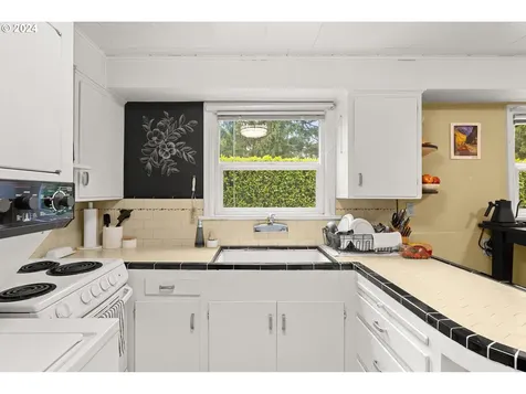 6616 Sw Canyon Lane Portland OR 97225