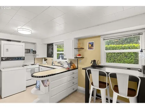 6616 Sw Canyon Lane Portland OR 97225