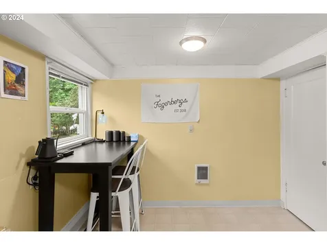 6616 Sw Canyon Lane Portland OR 97225