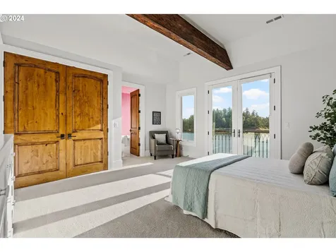 12780 S Fielding Road Lake Oswego OR 97034