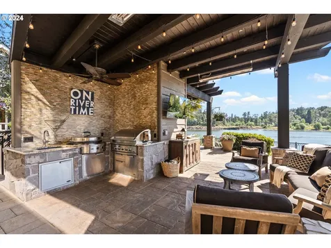 12780 S Fielding Road Lake Oswego OR 97034