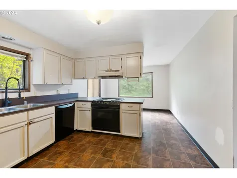 24614 NE 219th Street Battle Ground WA 98604