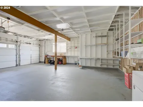 1954 Se Douglas Avenue Roseburg OR 97470