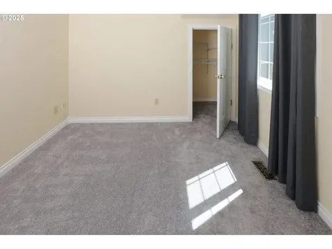 2525 Pine Street Seaside OR 97138