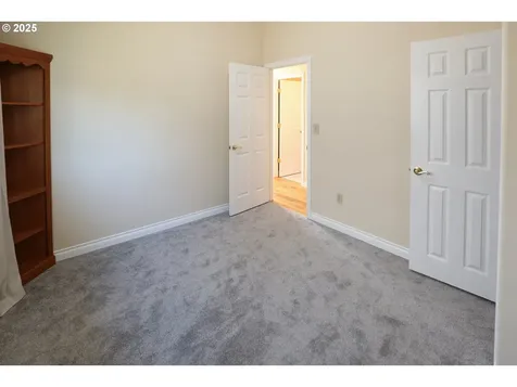 2525 Pine Street Seaside OR 97138