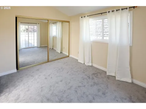 2525 Pine Street Seaside OR 97138