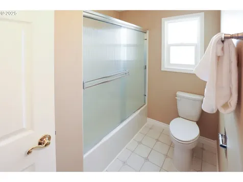 2525 Pine Street Seaside OR 97138