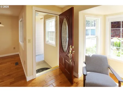 2525 Pine Street Seaside OR 97138