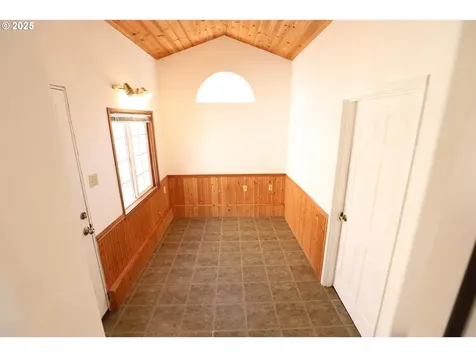 2525 Pine Street Seaside OR 97138