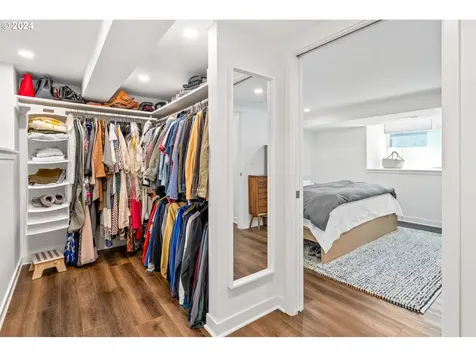 2303 Ne 43rd Avenue Portland OR 97213