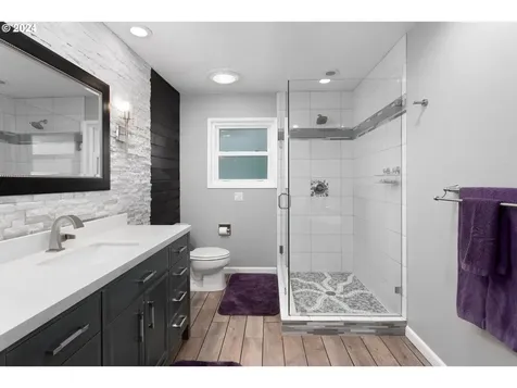 7000 SW Tierra Del Mar Drive Beaverton OR 97007